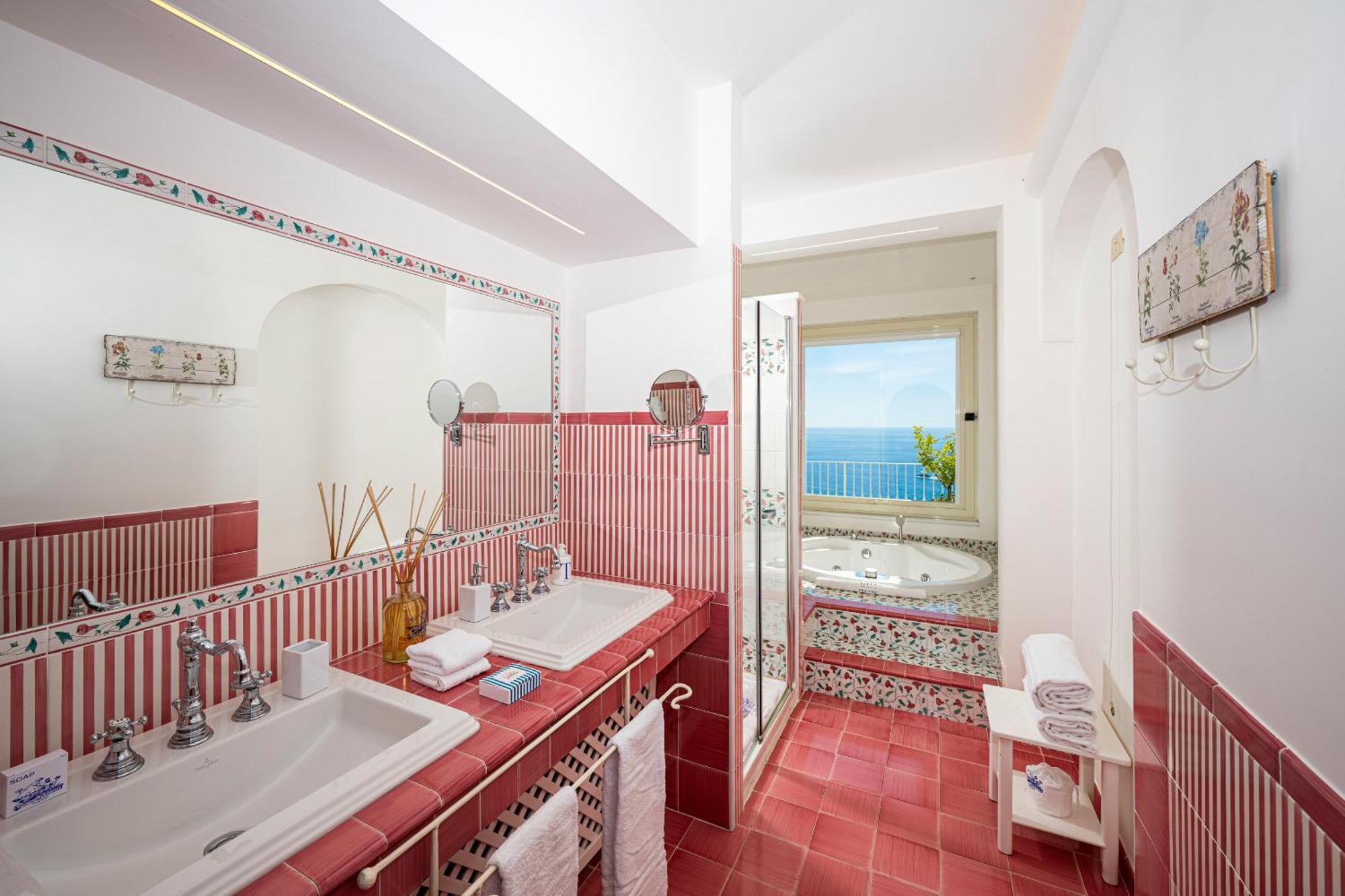 Grand Hotel Tritone ปรายาโน ภายนอก รูปภาพ